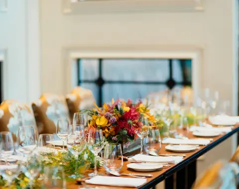 Chairs & Tables Rental Services