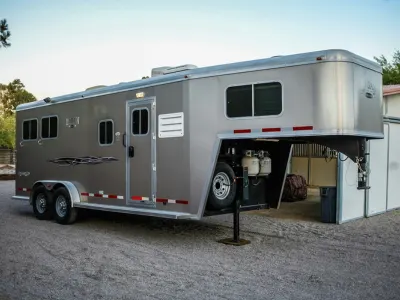Standard Luxury Trailers