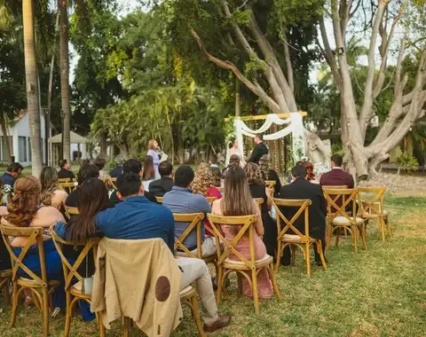 Chairs & Tables Rental Services
